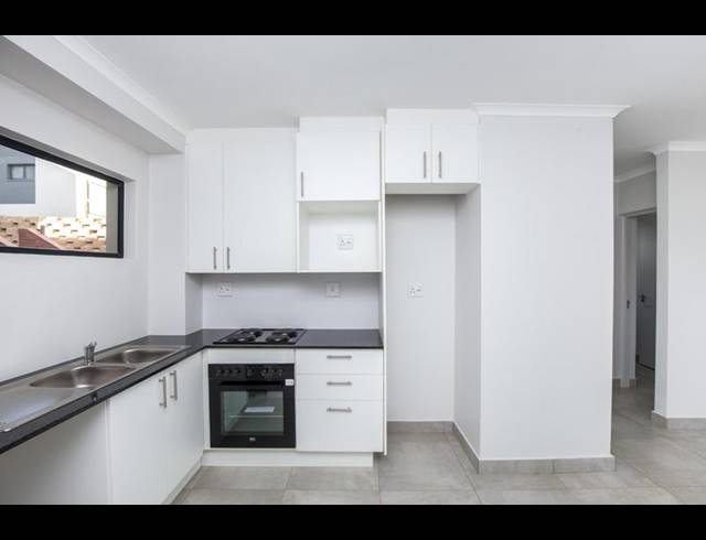 2 BEDROOM APARTMENT FOR SALE IN HAYFIELDS